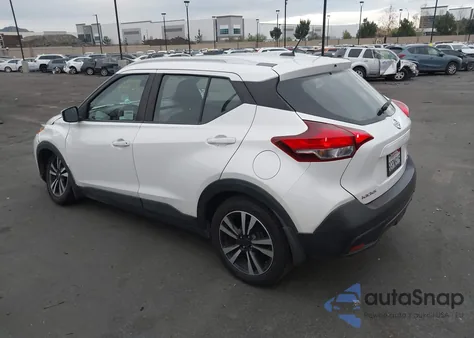2018 Nissan Kicks Sv из США, поврежденный, VIN 3N1CP5CU2JL536833